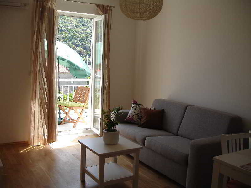 Apartments Silvija Mokošica المظهر الخارجي الصورة